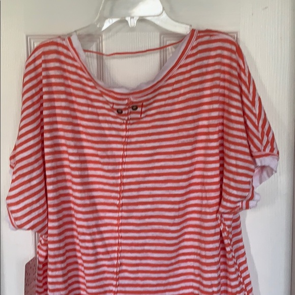 Ladies Free People Medium Top NWT - Picture 3 of 4